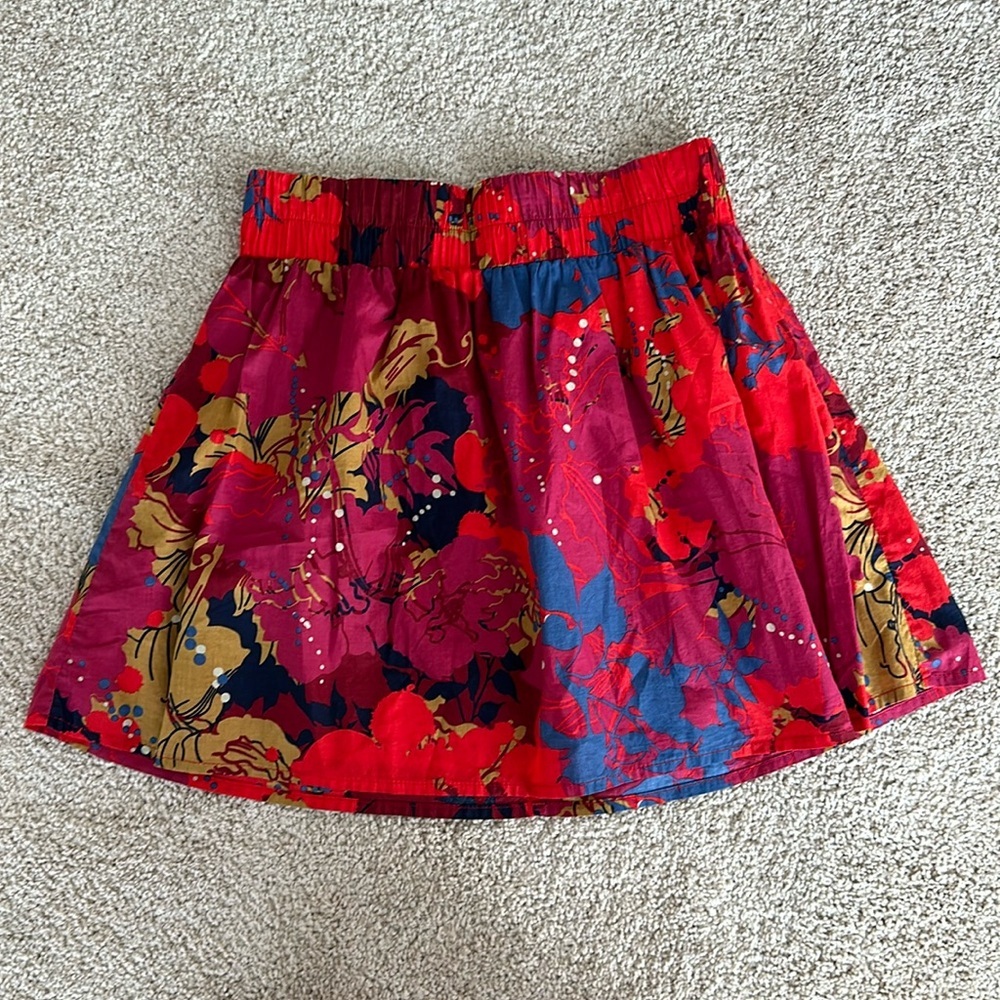 Emmelee for F.C. 100% Cotton Red Floral Pull on Mini Smocked Waist Skirt M